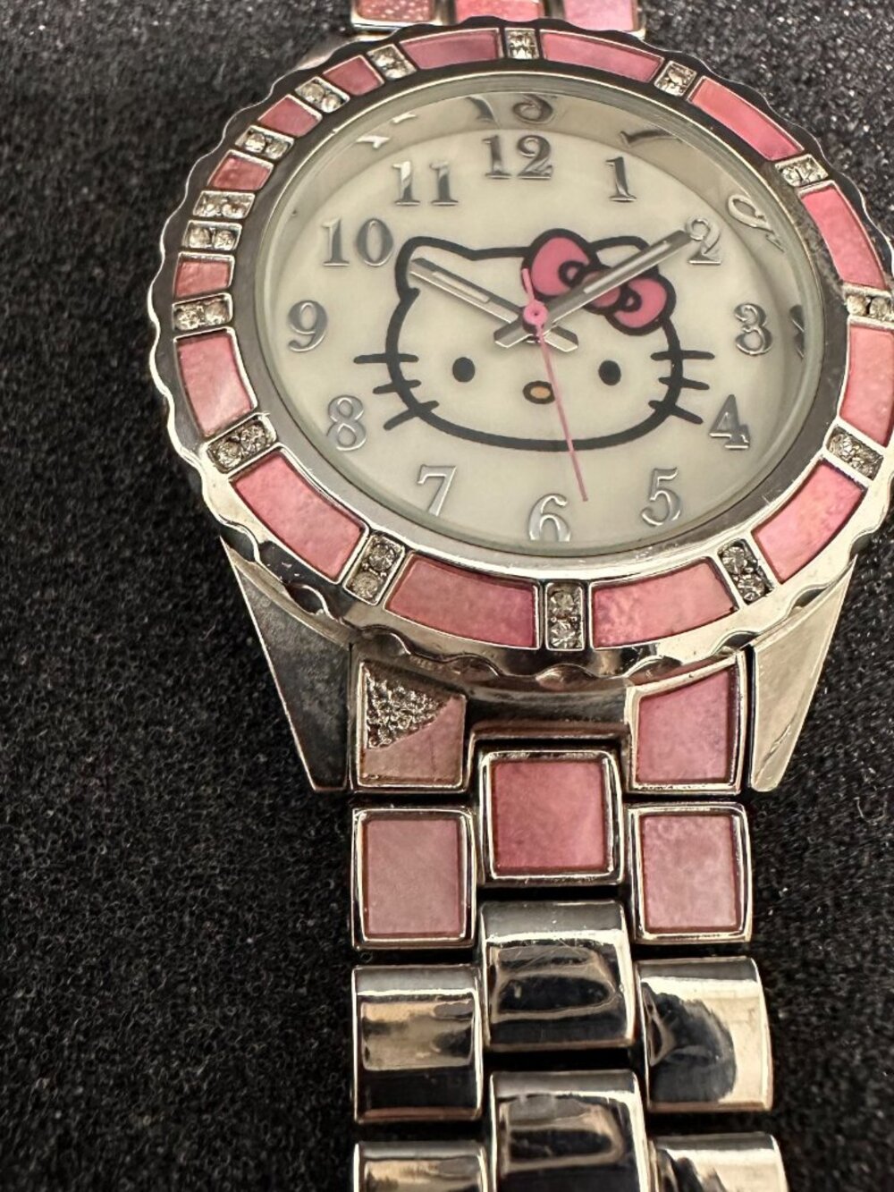 3/$30 Hello Kitty Watch Women Silver Tone Pink Shell Inlays 36MM 7.25" - Picture 3 of 13